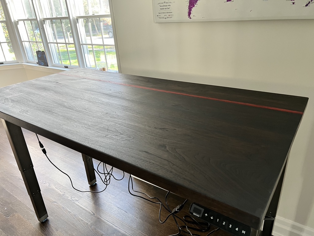 Standing desk